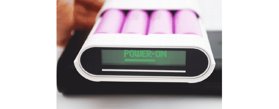 TOMO POWER BANK V8-4 SMART LCD DISPLAY